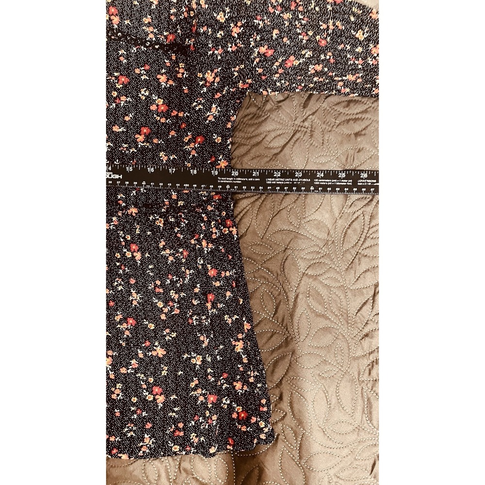 Knox Rose Women's Dark Floral Top Size L Peasant Long Sleeve Black Red Lace - Picture 14 of 16